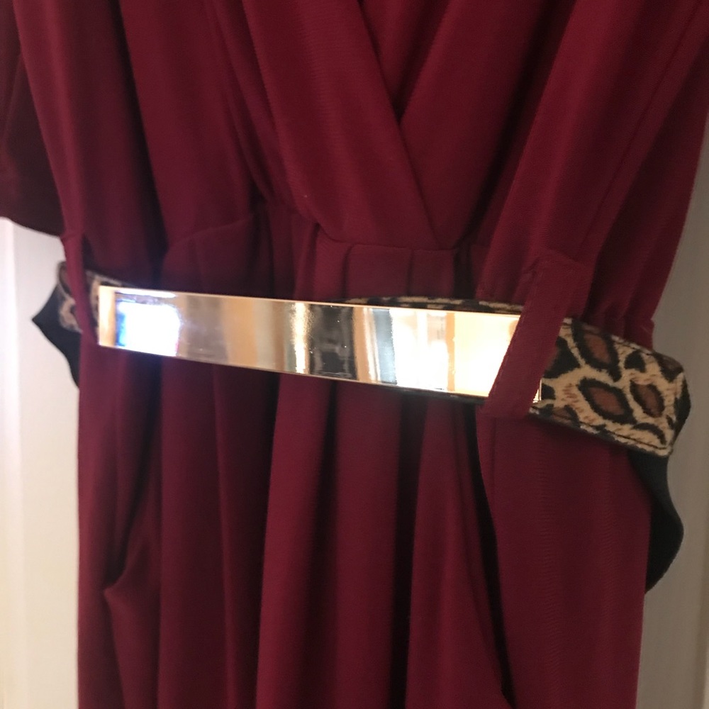 Deep red jumpsuit - Picture 4 of 4